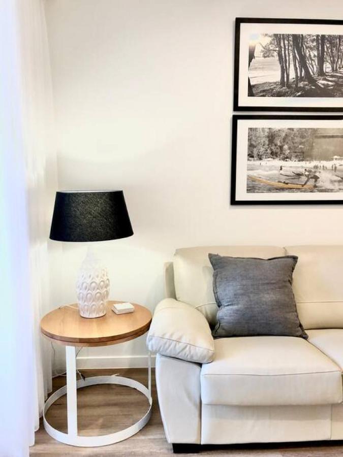 617 Hastings Street Metres To The Apartment *