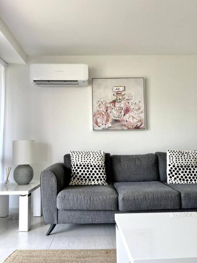 2na At The Doorstep Of Hastings Street 2 Bedroom Noosa Heads