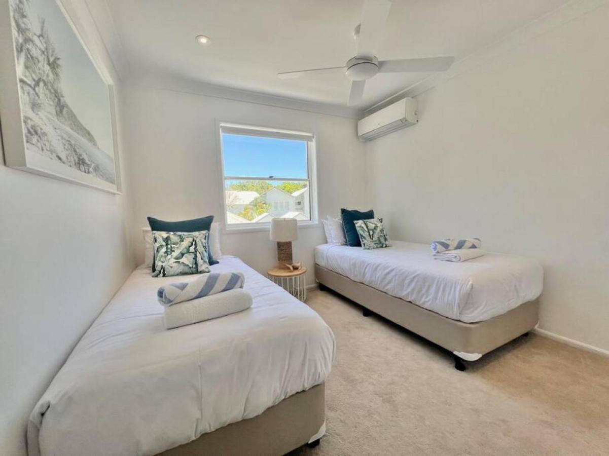 14 Gorgeous Waterfront Noosa Oasis Apartment Noosaville