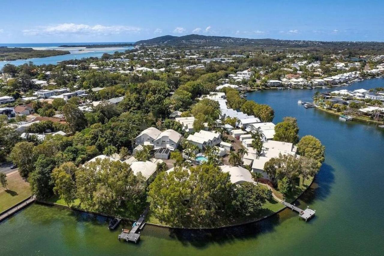 14 Gorgeous Waterfront Noosa Oasis Apartment *
