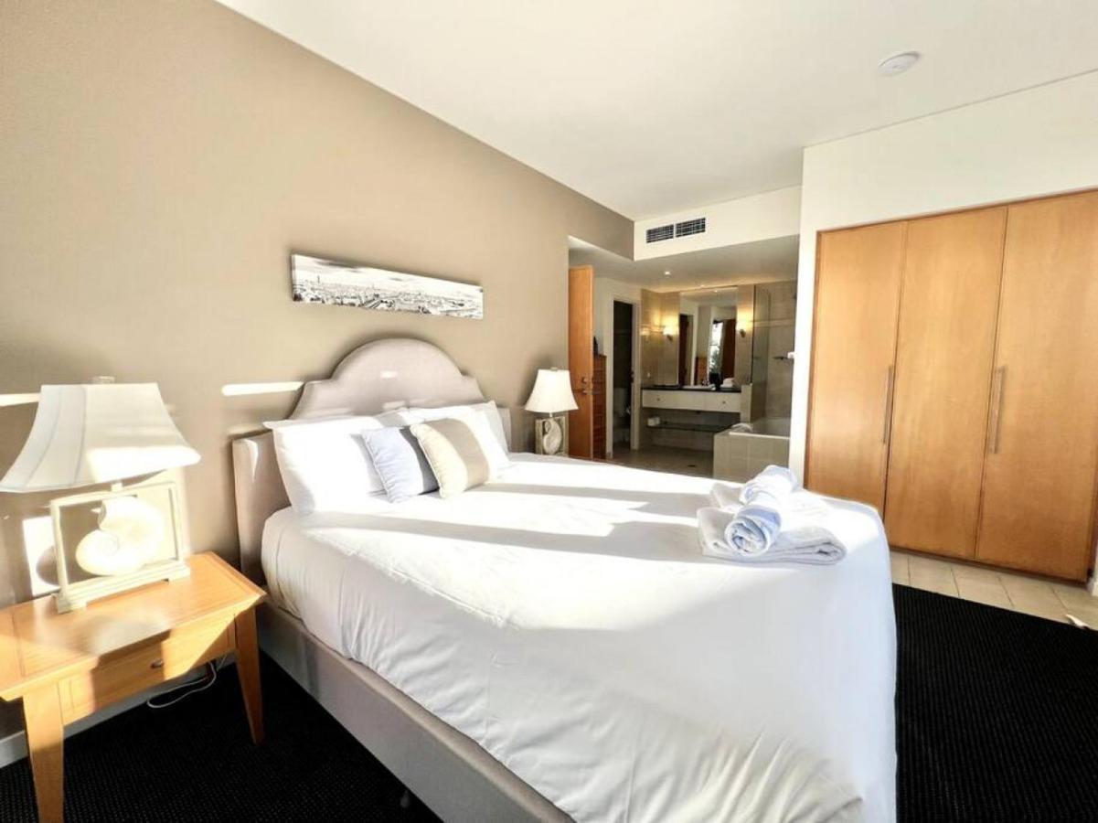 231 Lovely North Facing 2 Bedroom Metres To Main * Noosa Heads