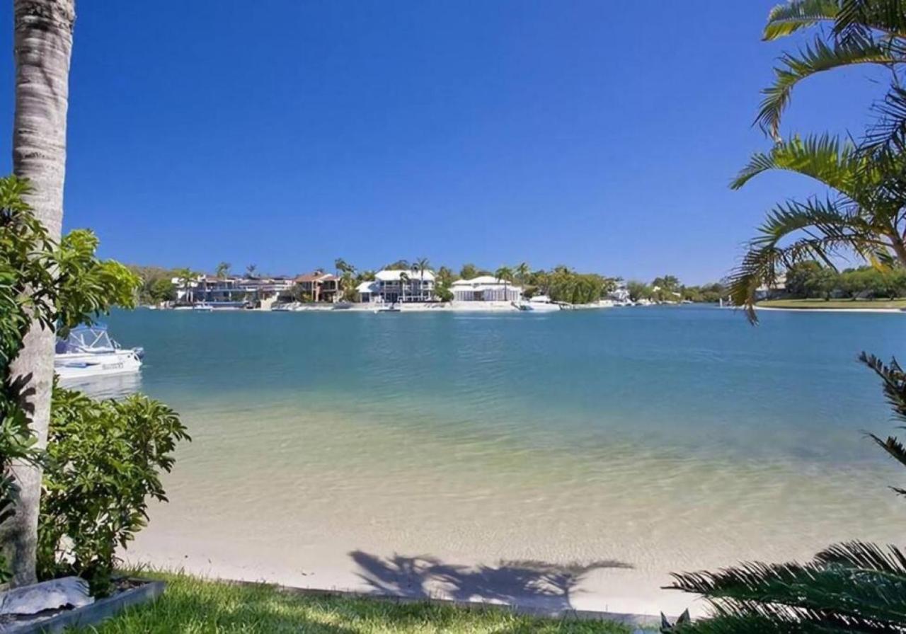1 Holiday In Peza Court * Noosa Heads