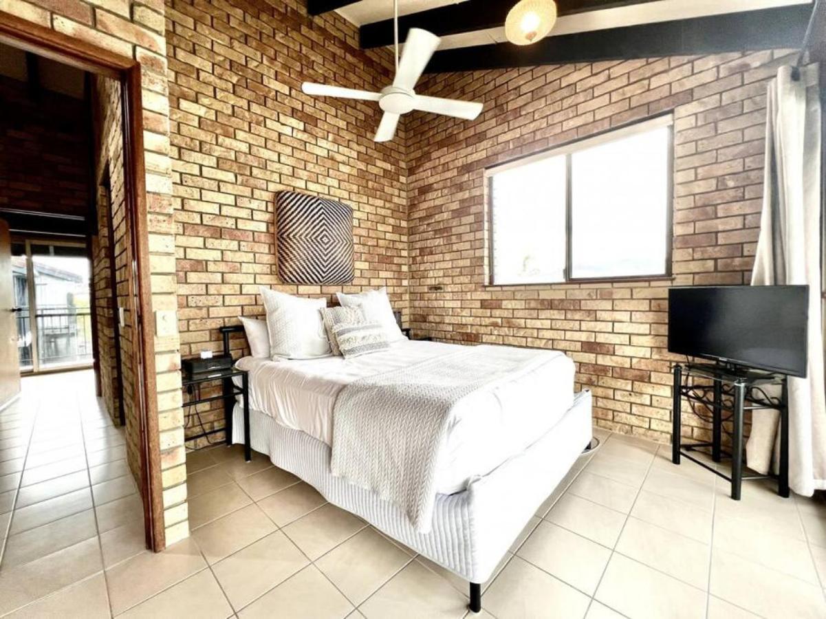Apartment 1 Holiday In Peza Court