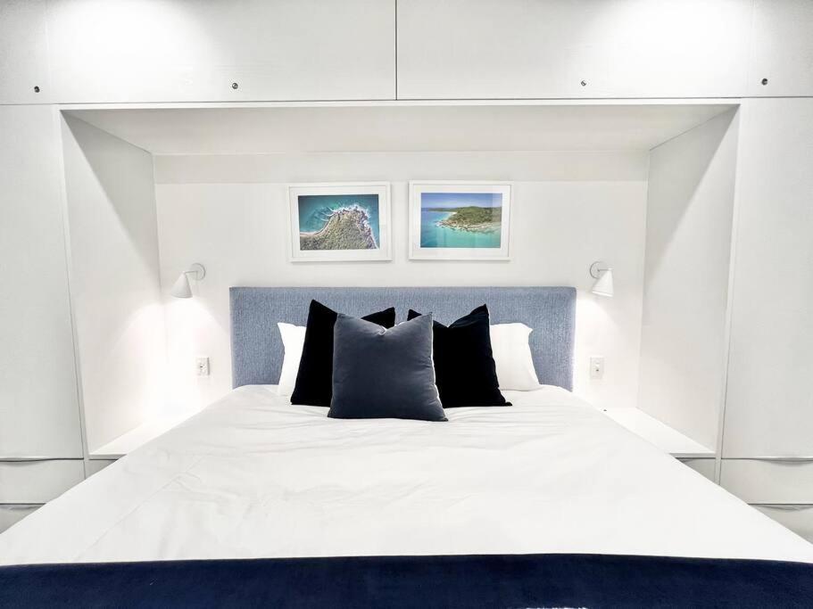 18ob Absolute Beachfront - Main * Noosa Heads