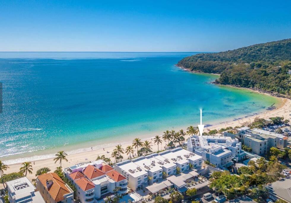 18ob Absolute Beachfront - Main