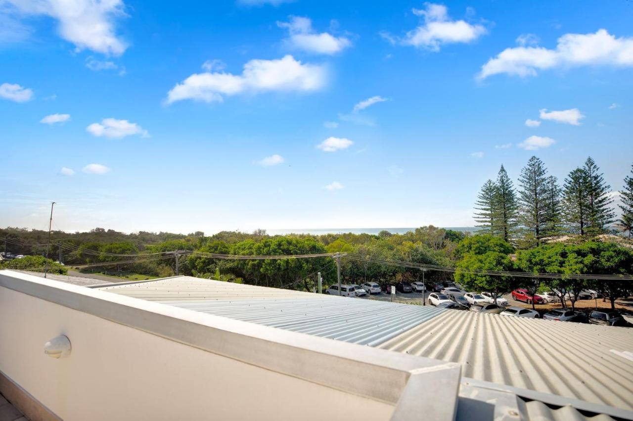 2 20 Kingfisher Dr Peregian *