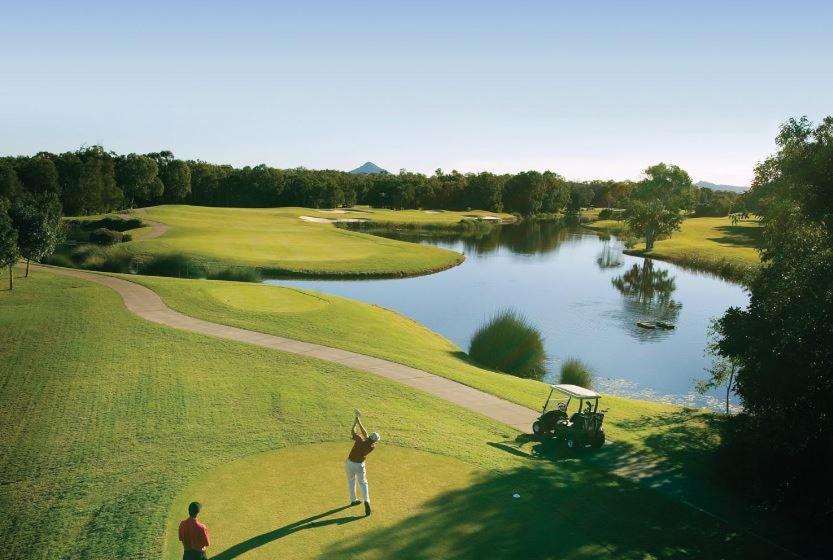 Golf Retreat Holiday home Noosa Heads