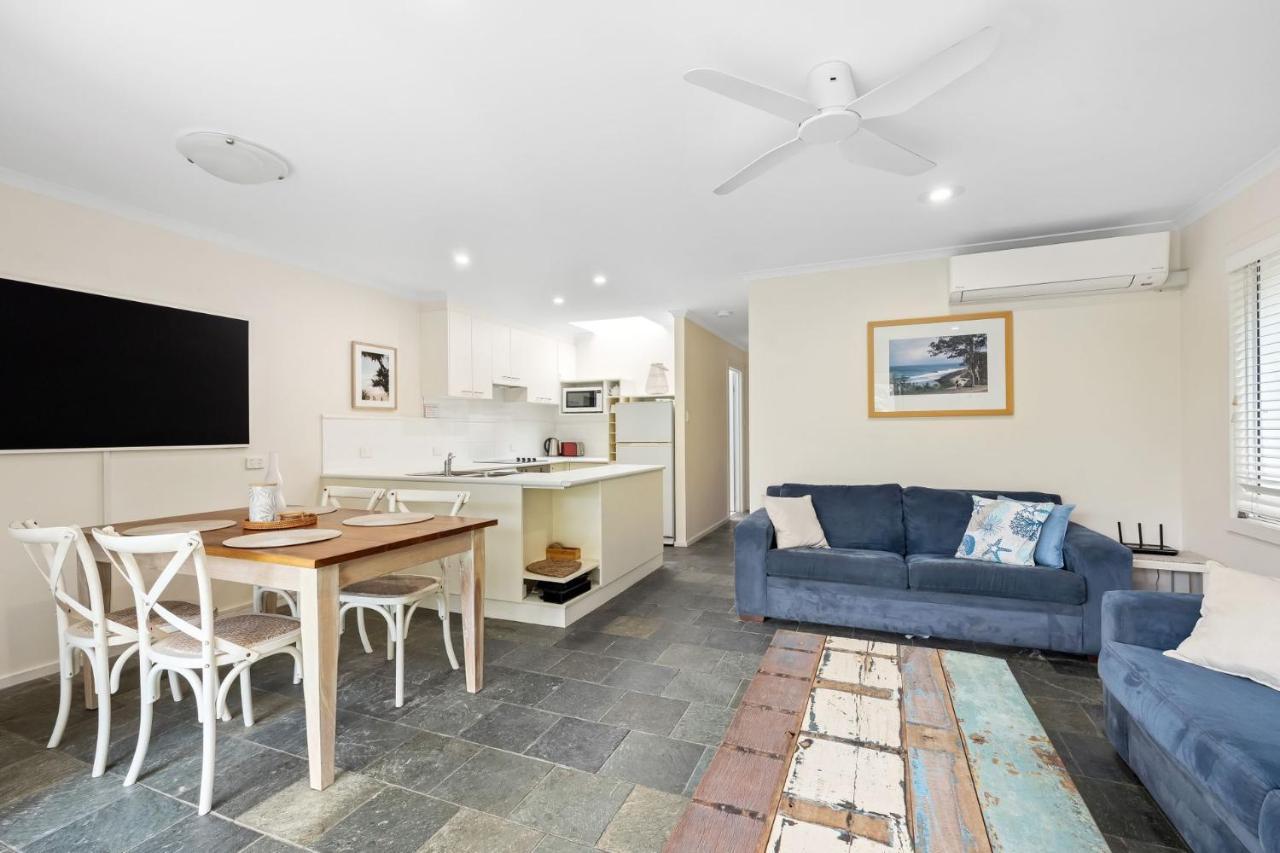 Apartment 1 36 Alderly Tce Little Cove Noosa Heads