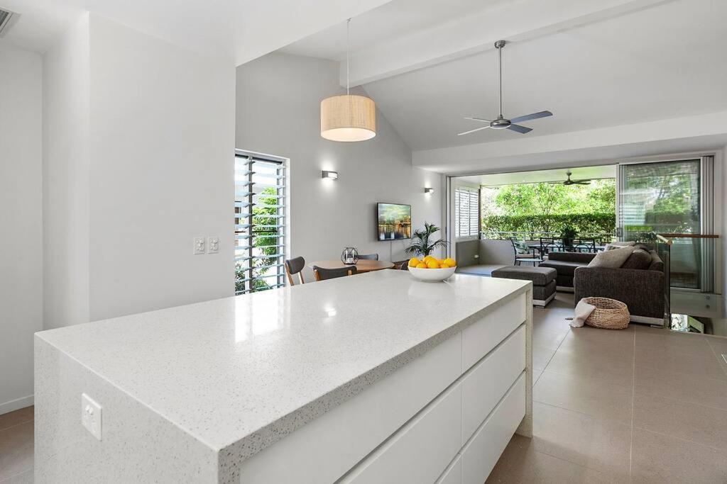 Noosa Gem! Walking Distance To Cafes - Shops - Sunshine And Dog Holiday home