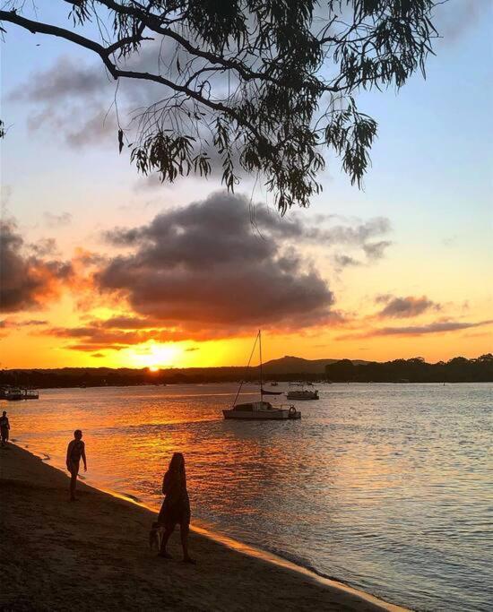 Yaringa - Ocean View, Walk To Noosa Heads