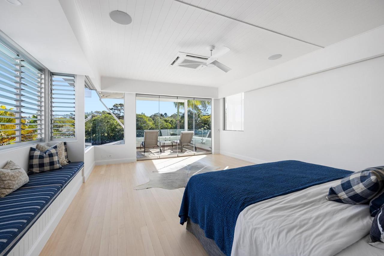 Holiday home Iluka, Luxurious Riverfront Retreat *