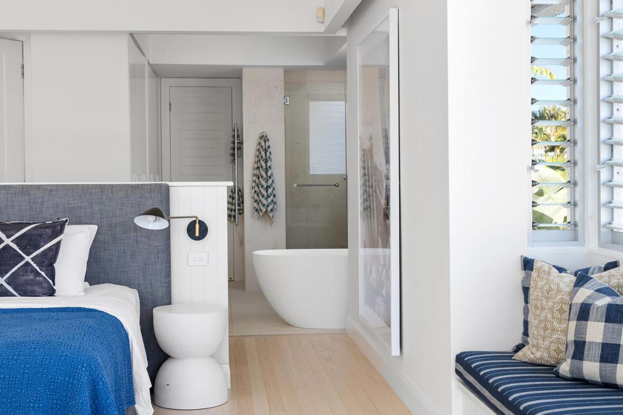 Holiday home Iluka, Luxurious Riverfront Retreat *