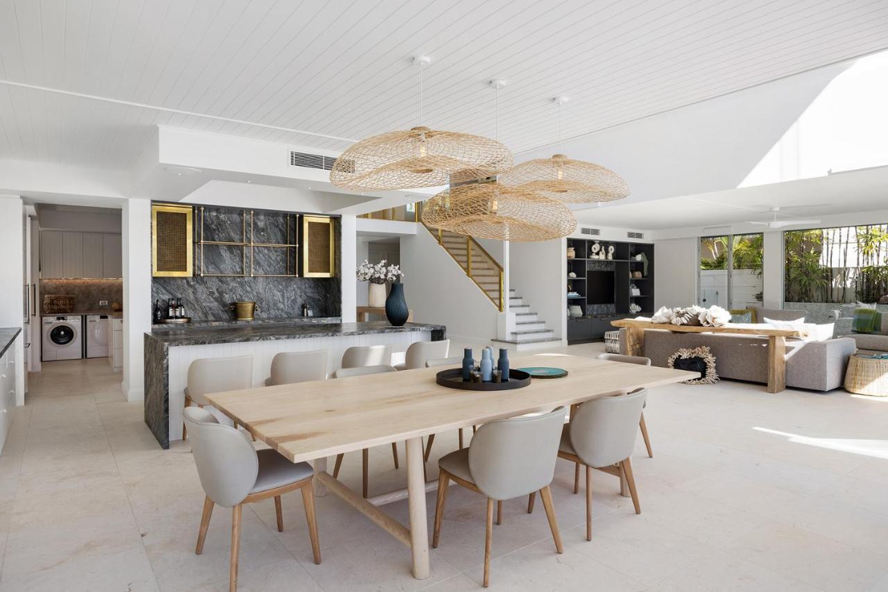 Iluka, Luxurious Riverfront Retreat