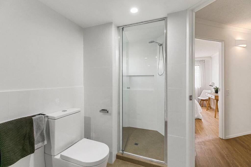 Living, Luxury Getaway, Close 2 Noosa River Noosaville