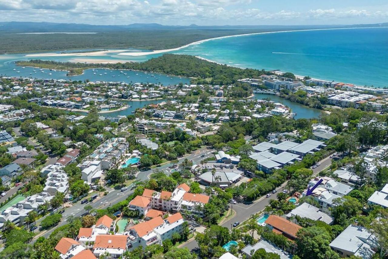 Apartment 3bh Stunning Views Heart Of Noosa Heads