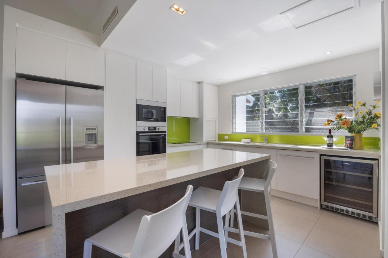 Noosa Gem! Walking Distance To Cafes - Shops - Sunshine And Dog Holiday home *