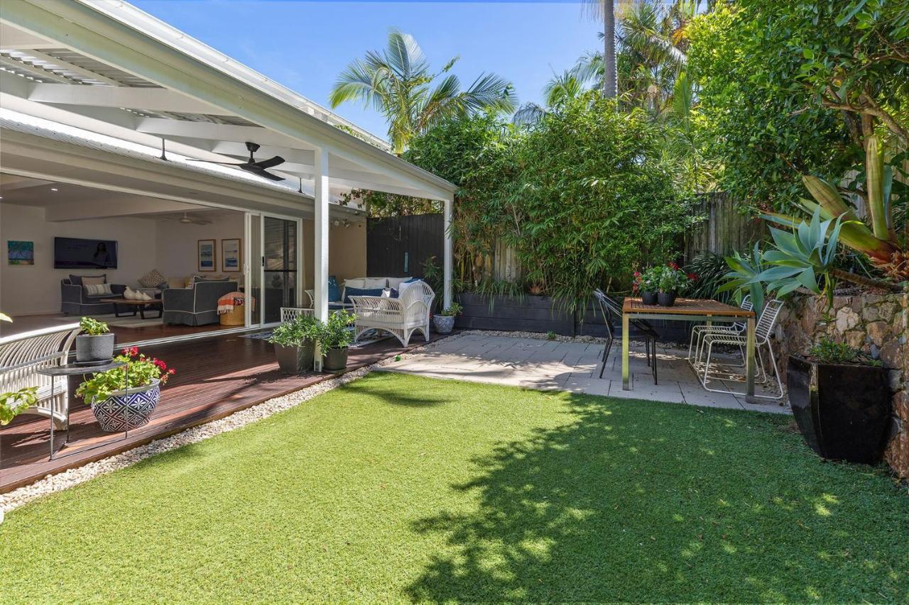 2 Roebellini, 16 Solway Drive - Dog Friendly Tropical Oasis *