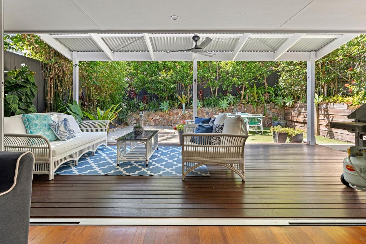 2 Roebellini, 16 Solway Drive - Dog Friendly Tropical Oasis *