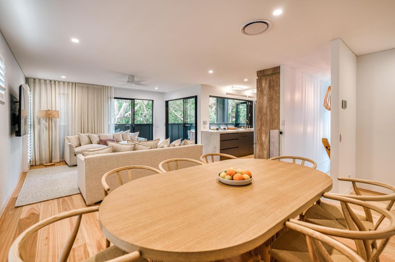 Essence Peregian - Wallum 4 Bedroom Luxury Holiday home *