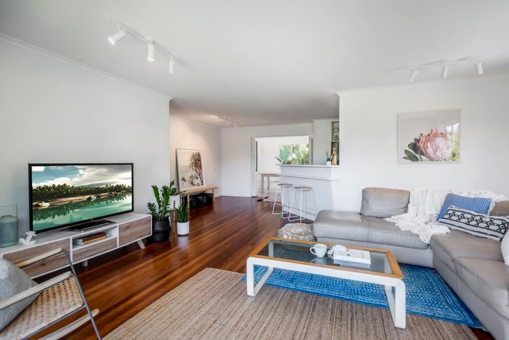 The Sunshine Shack - Boutique Holiday home Sunshine Beach