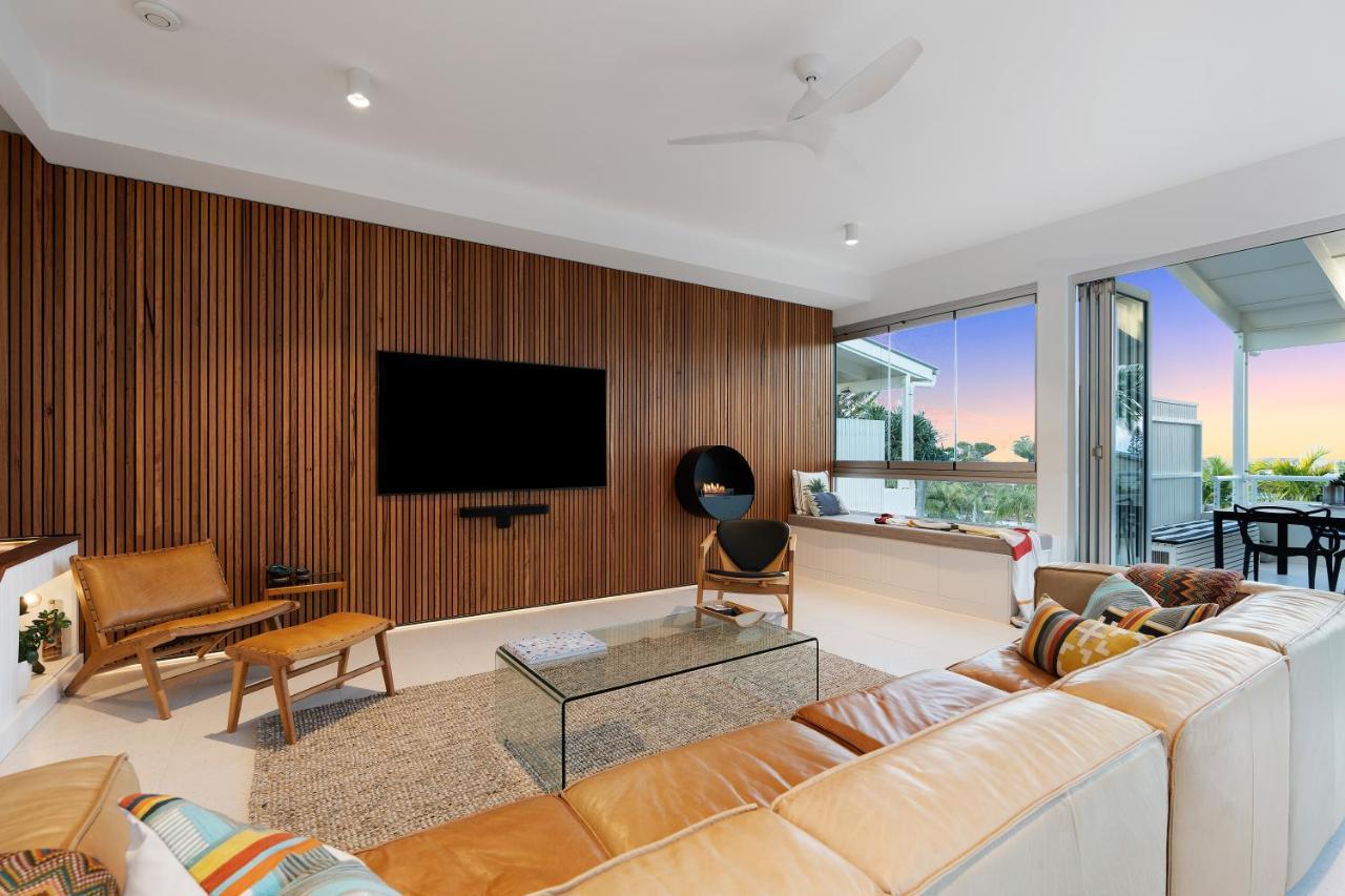 Chic Beachside Abode, Sunrise Sunrise Beach