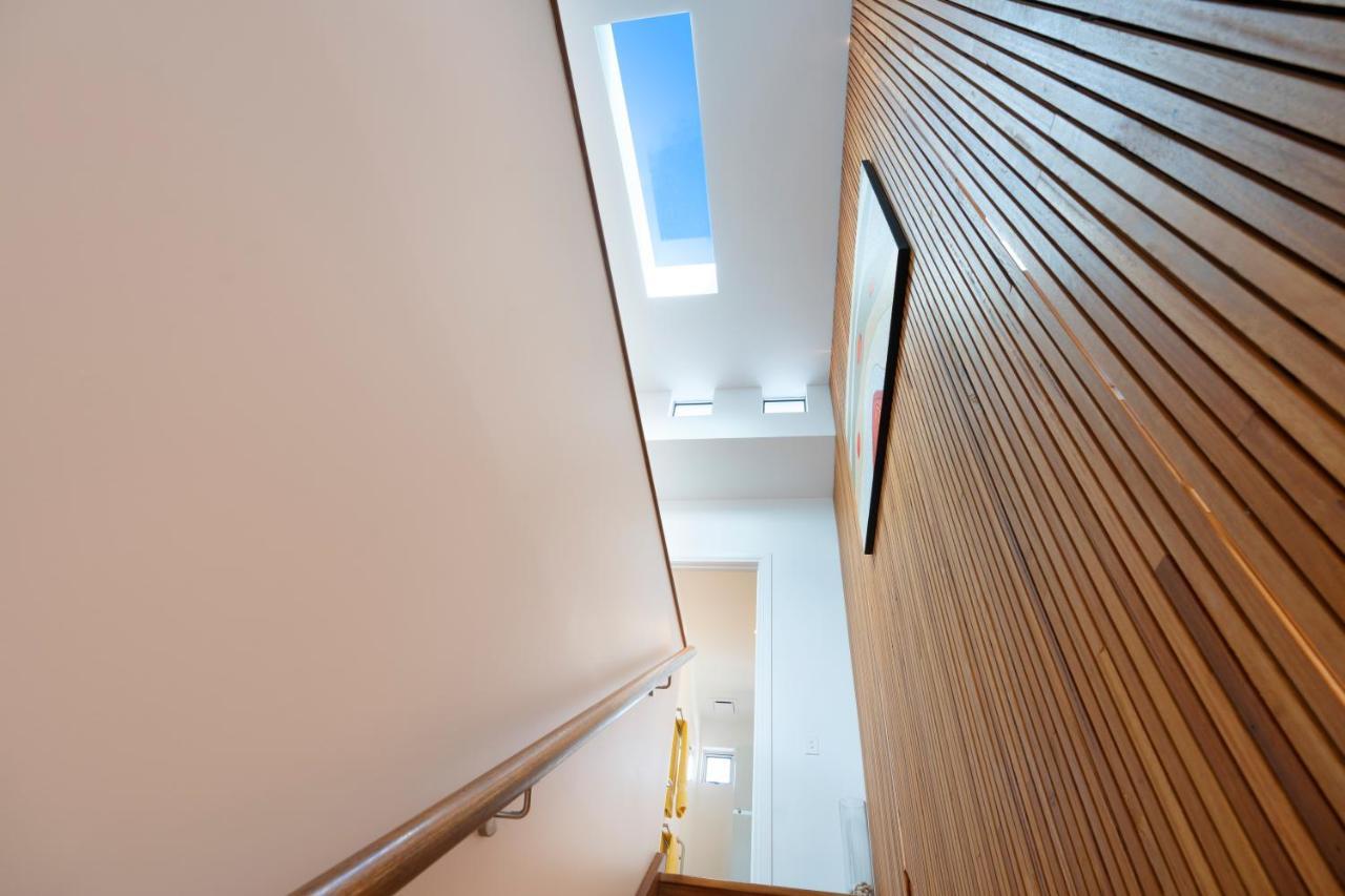 Chic Beachside Abode, Sunrise Sunrise Beach