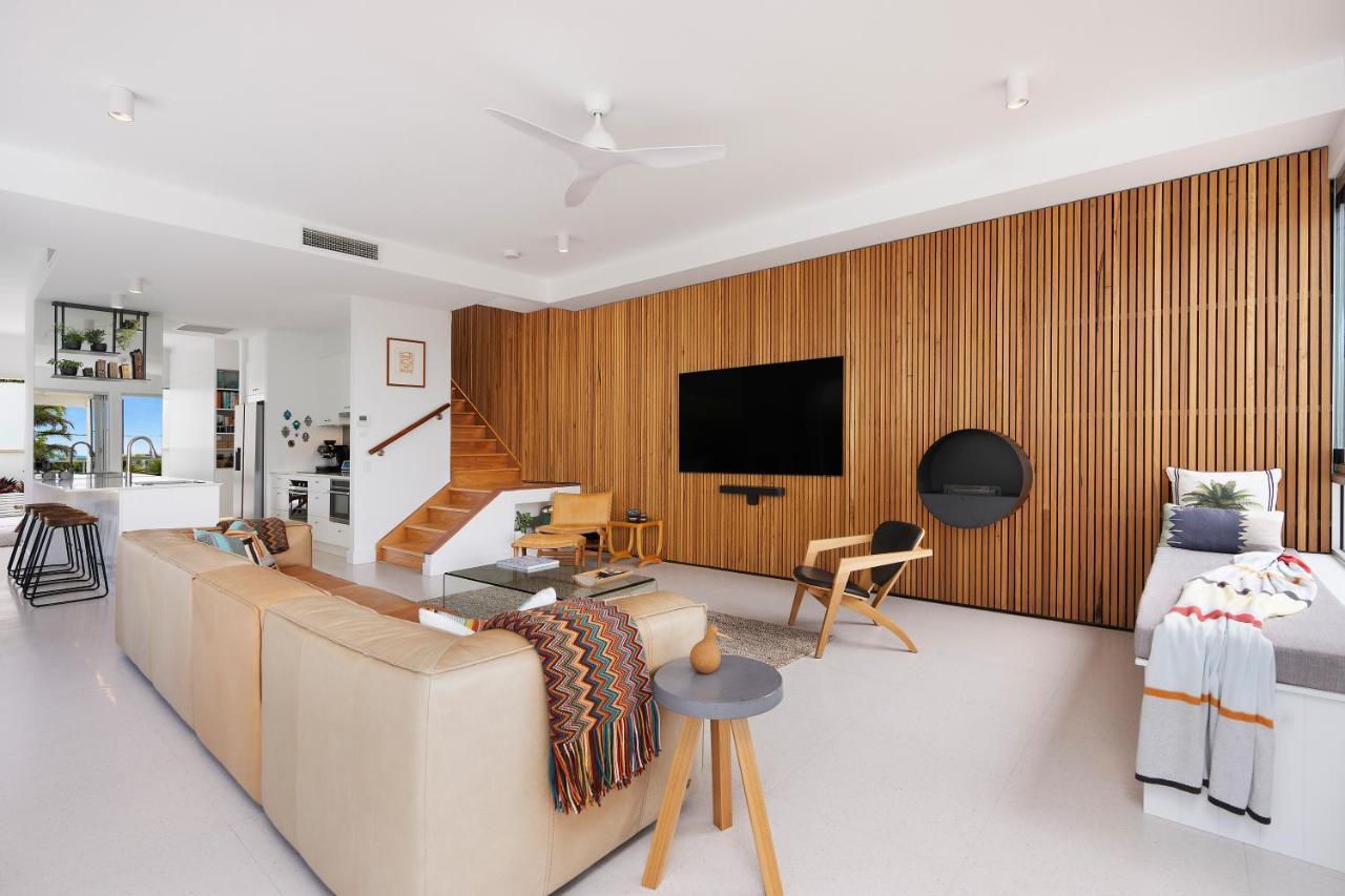 Chic Beachside Abode, Sunrise *