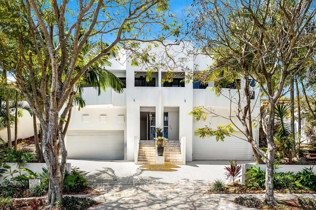 2 Luna Noosa - Spacious Retreat In Elevated Location