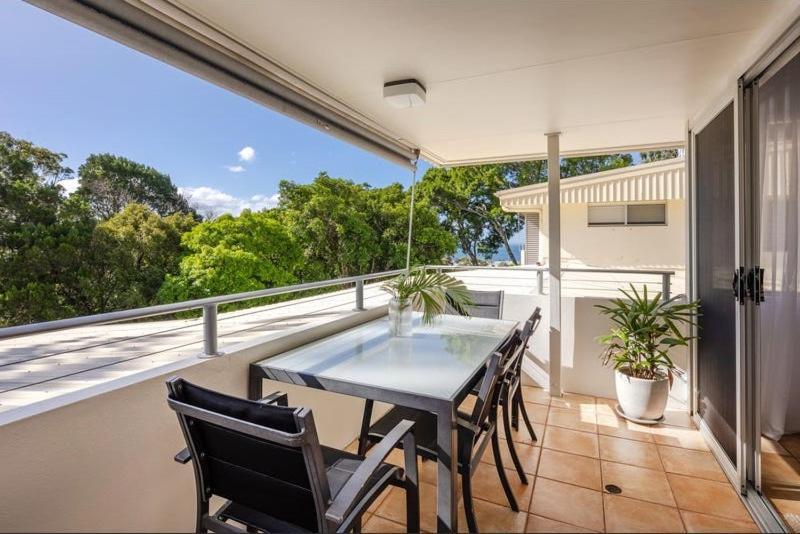 Yaringa - Ocean View, Walk To Apartment