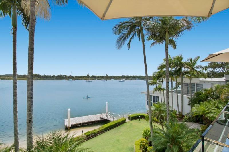 Quays Waterfront * Noosa Heads