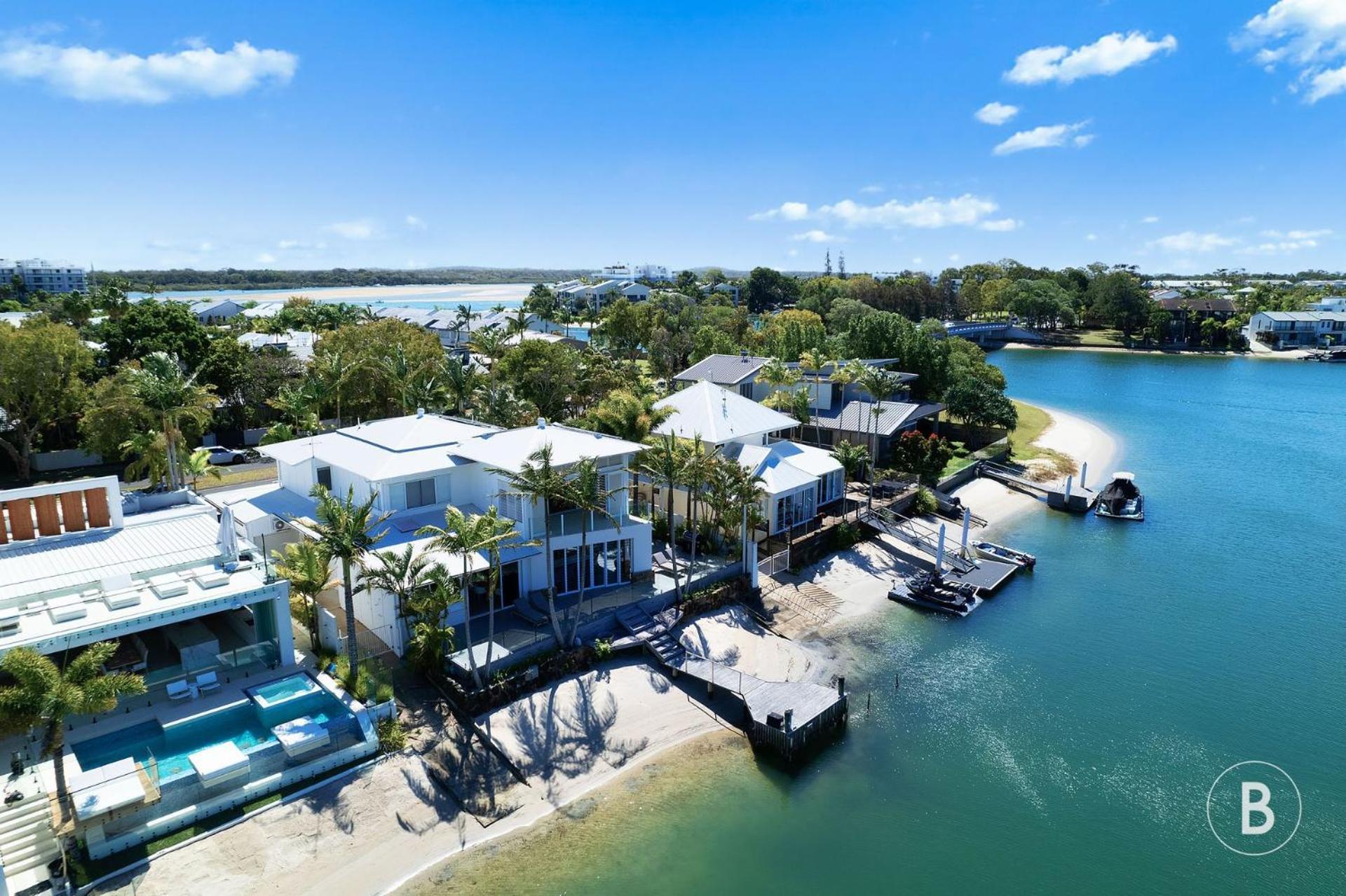 Lucy - Noosa - Holiday home