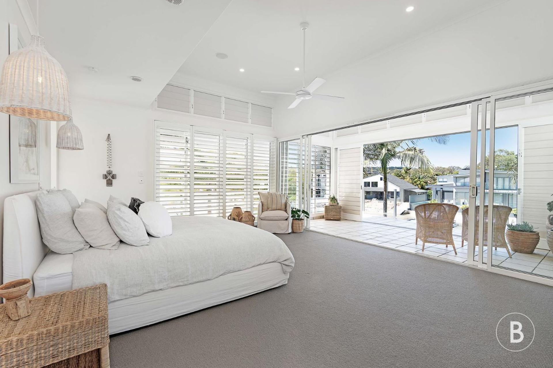 Lucy - Noosa -