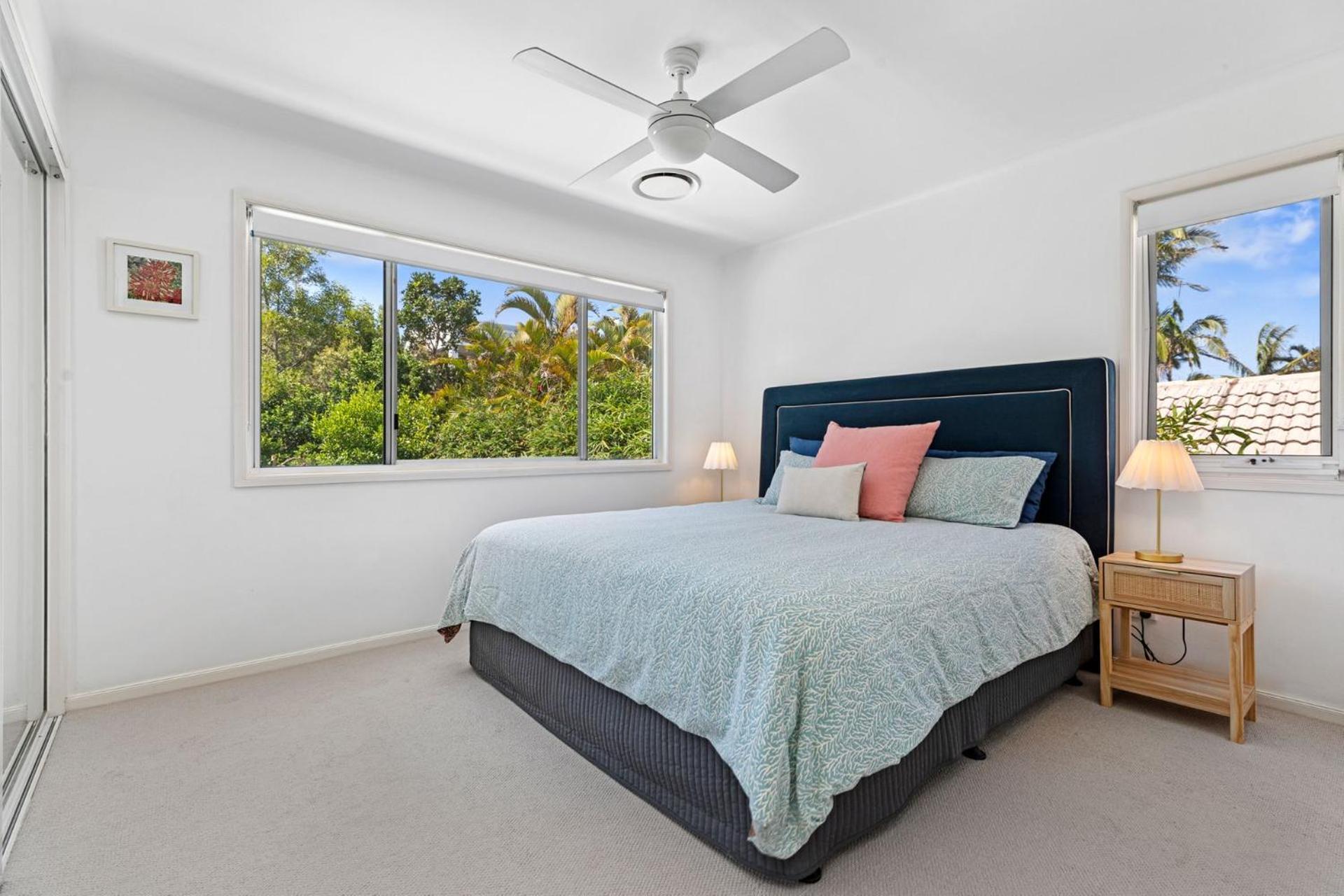 2 Roebellini, 16 Solway Drive - Dog Friendly Tropical Oasis