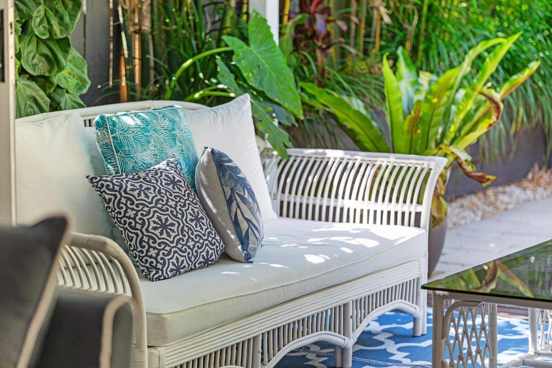 2 Roebellini, 16 Solway Drive - Dog Friendly Tropical Oasis Casa de férias