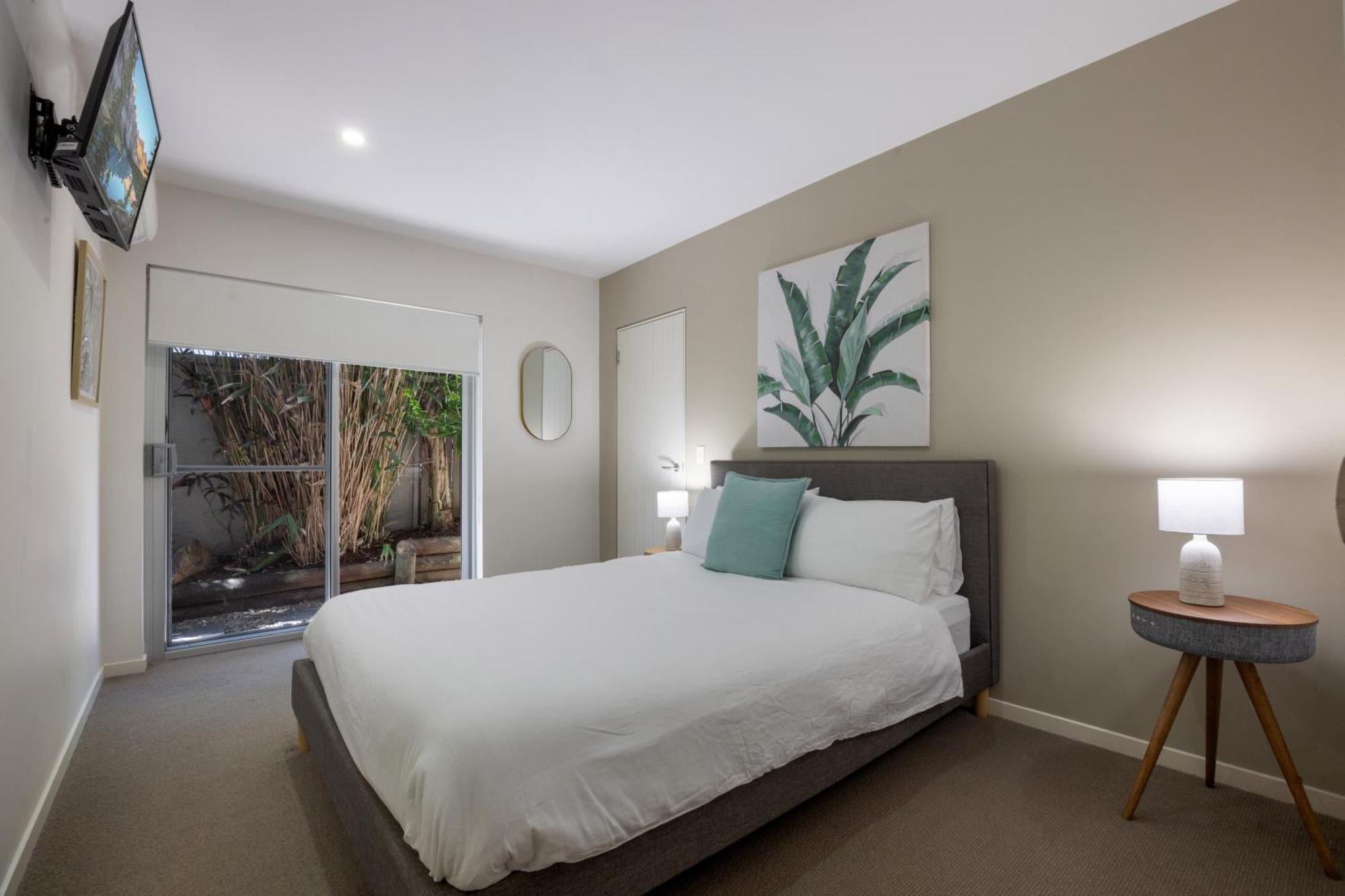 Noosa Gem! Walking Distance To Cafes - Shops - Sunshine And Dog Holiday home