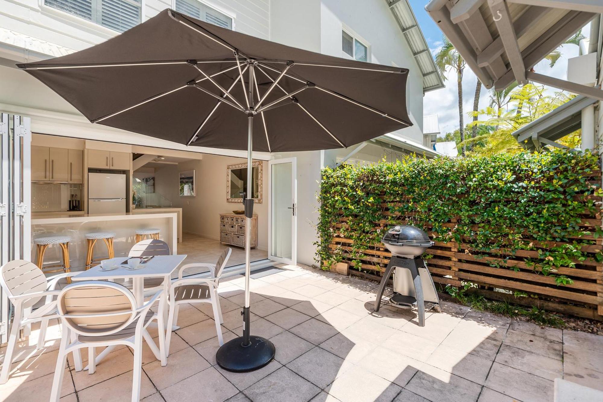 Noosa Entrance Waterfront 4* Noosaville