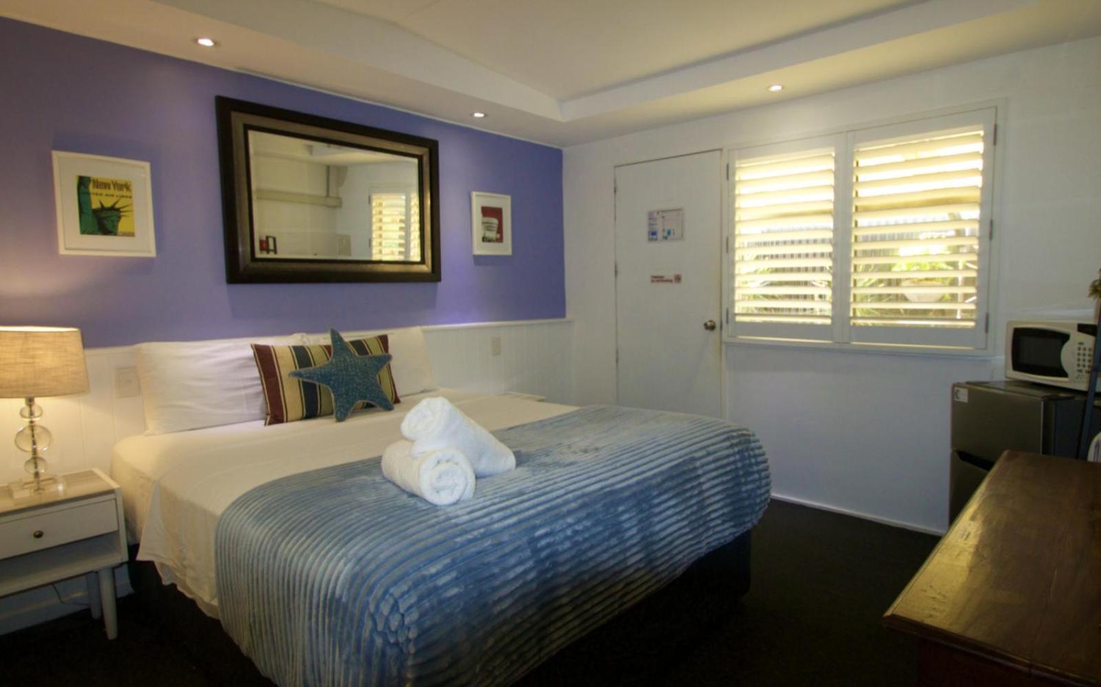 Hideaway Noosa Men Only Beach Resort Peregian Beach