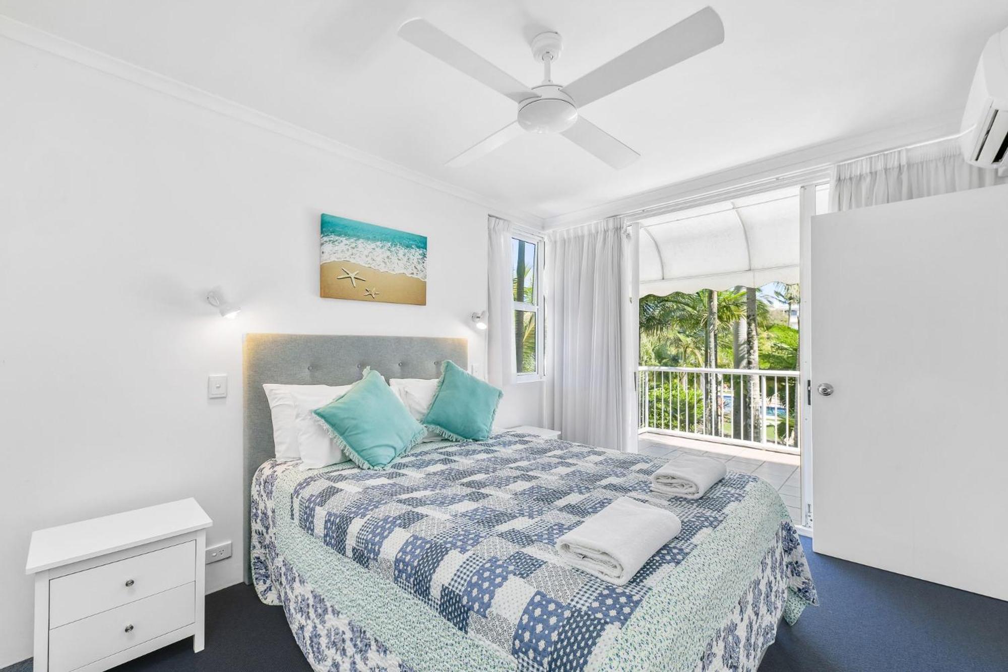 Quays Waterfront Apartment *