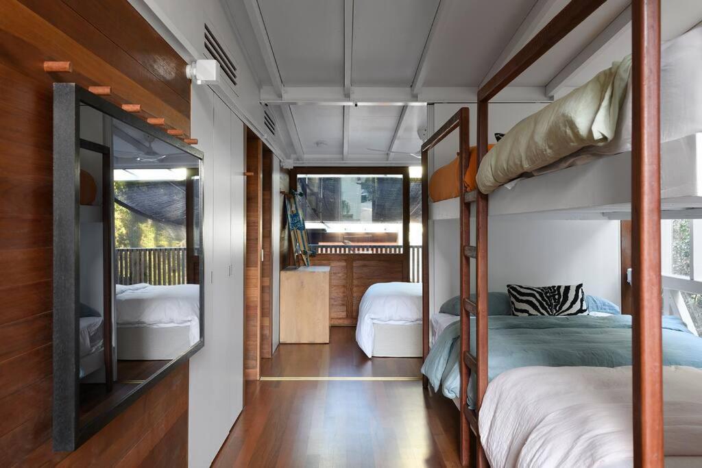 Holiday home Surf Poet, Unique Rainforest Retreat Luxury *