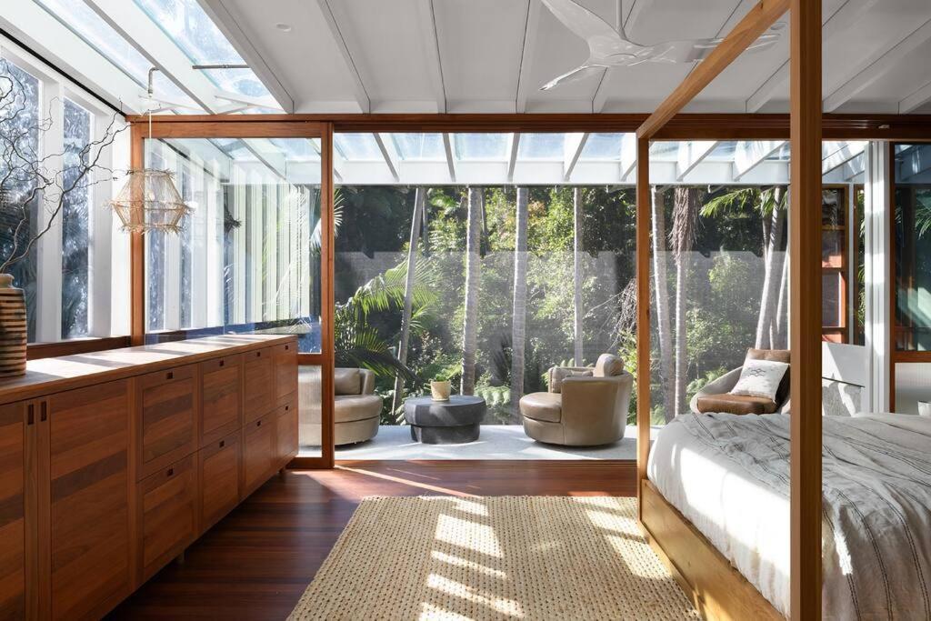 Holiday home Surf Poet, Unique Rainforest Retreat Luxury