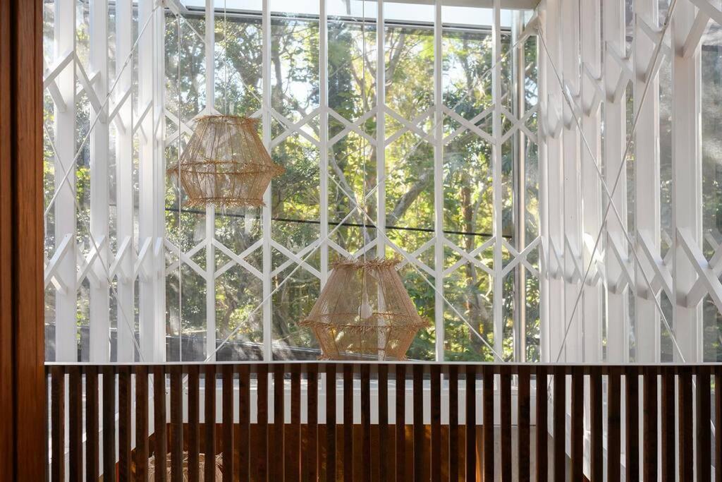 Surf Poet, Unique Rainforest Retreat Luxury Holiday home *