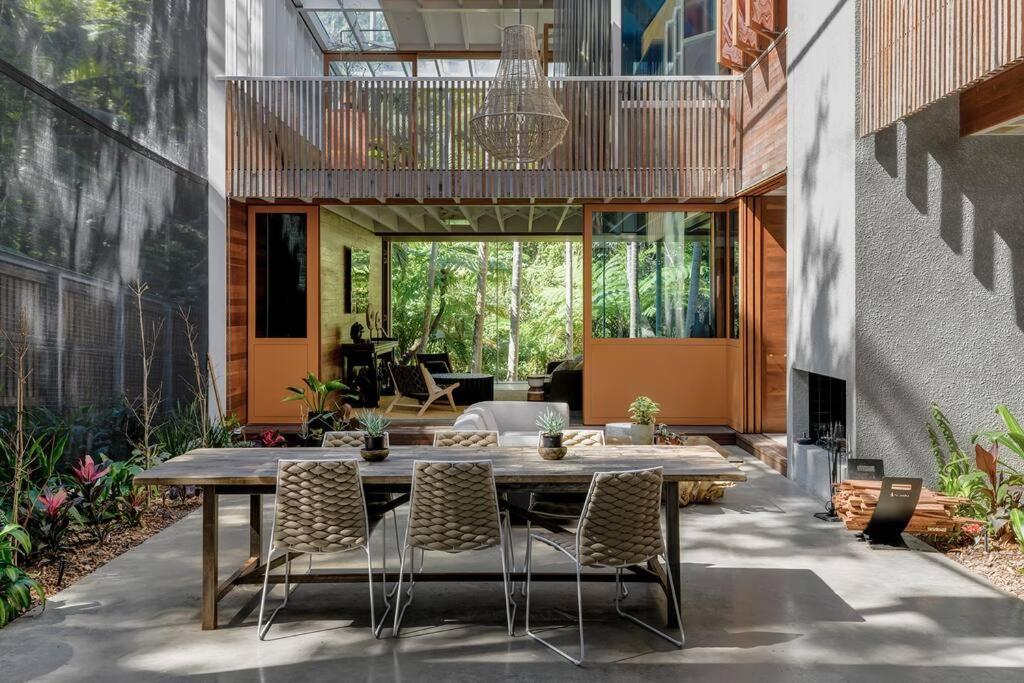 Holiday home Surf Poet, Unique Rainforest Retreat Luxury