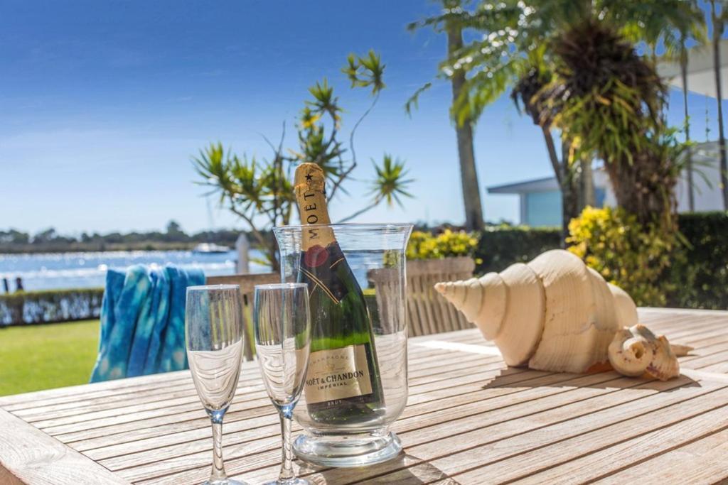 Apartment Quays Waterfront