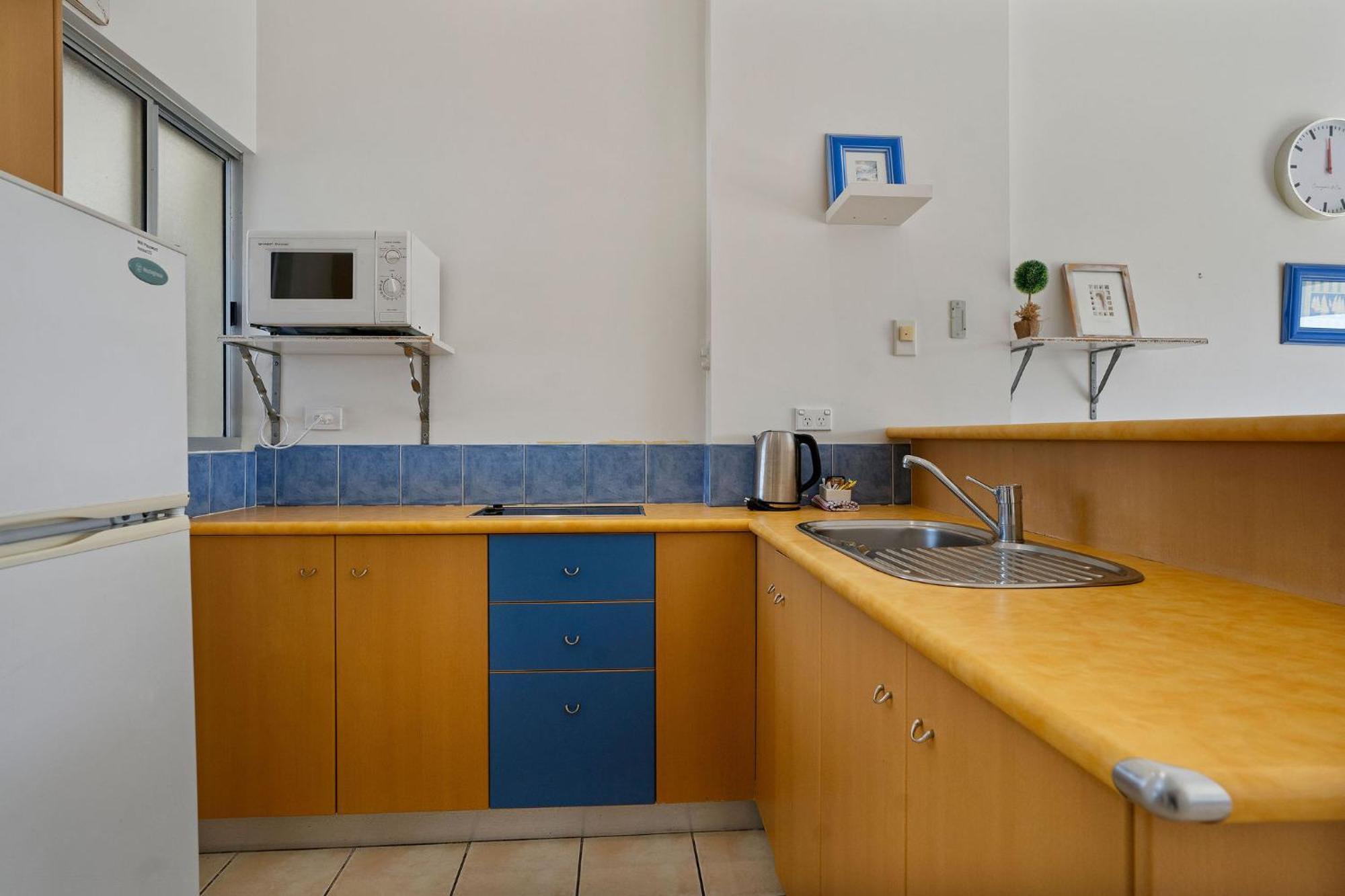 Parade Aparthotel 4*