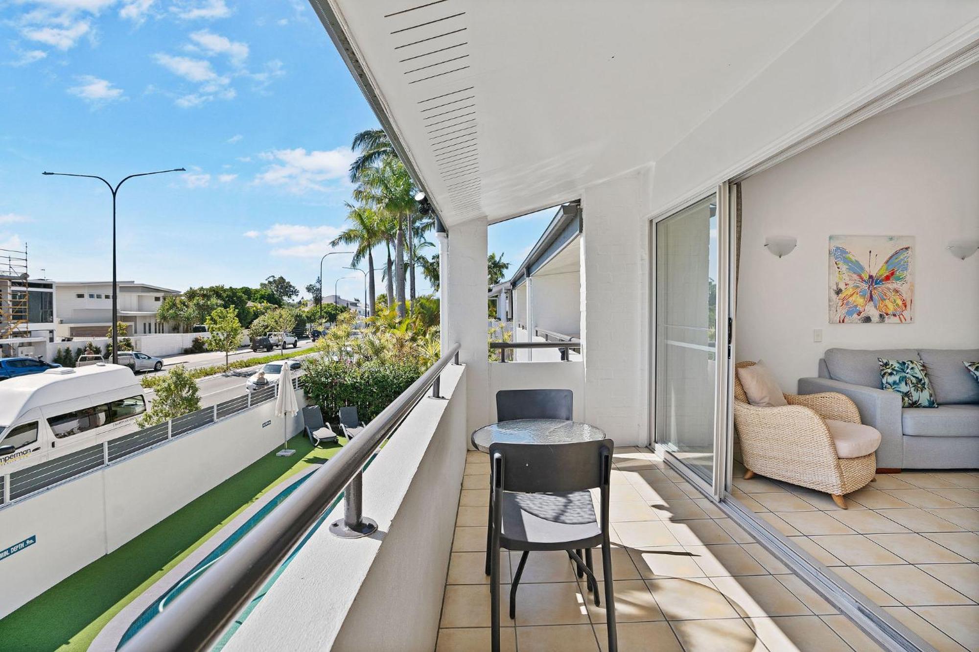 Parade Aparthotel 4*
