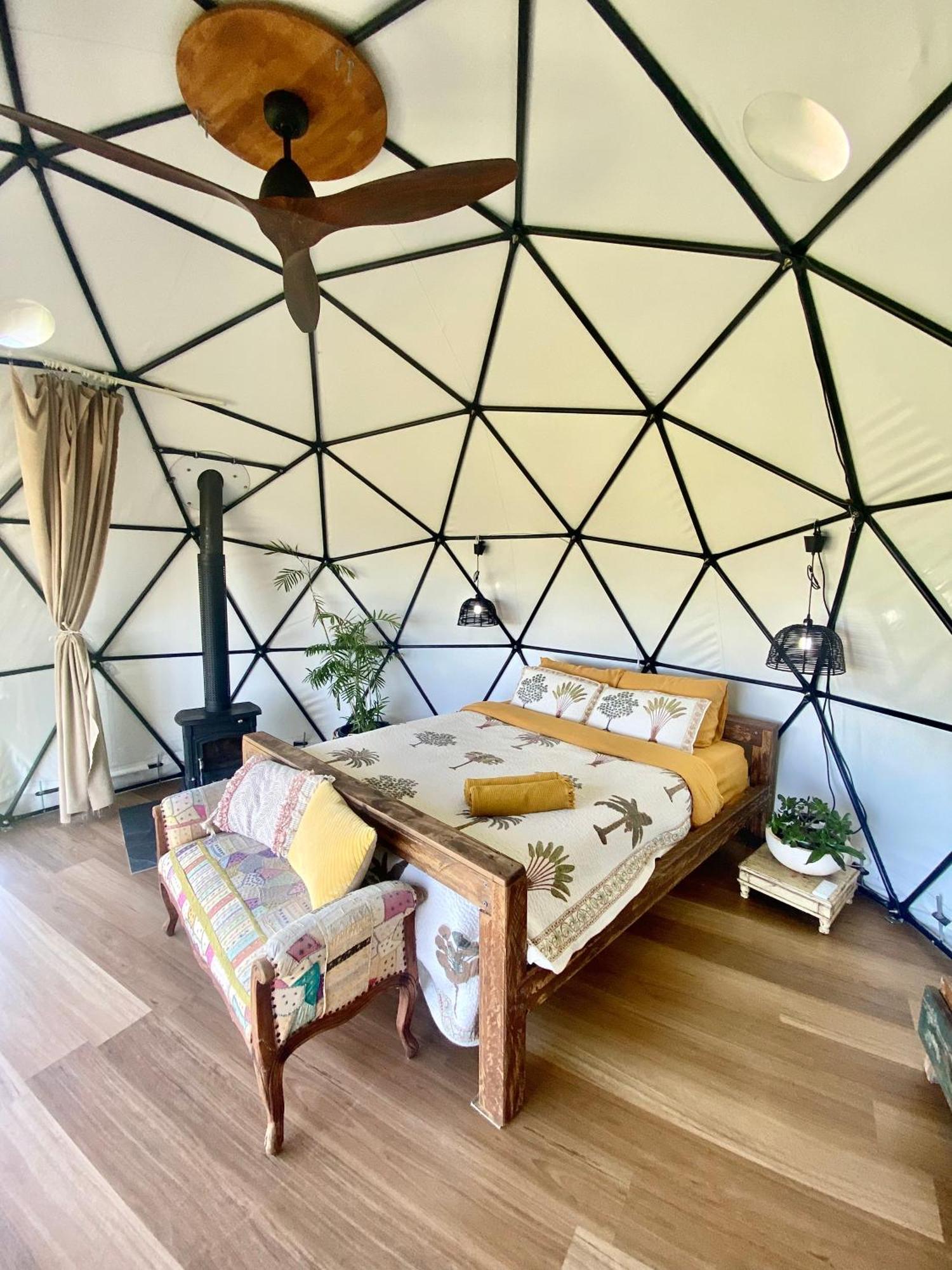 Noosa Air Element Dome - Simply Stunning Views Cootharaba
