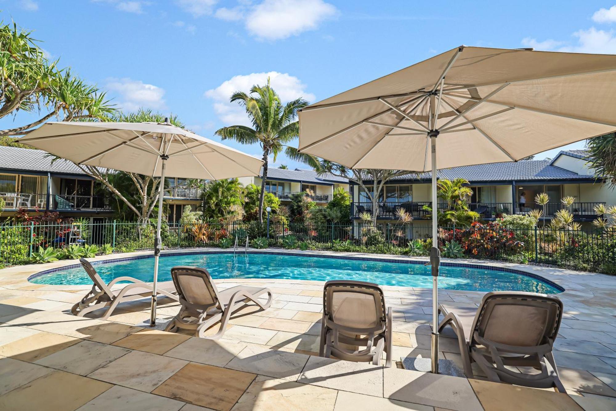 Breakers 3* Sunrise Beach