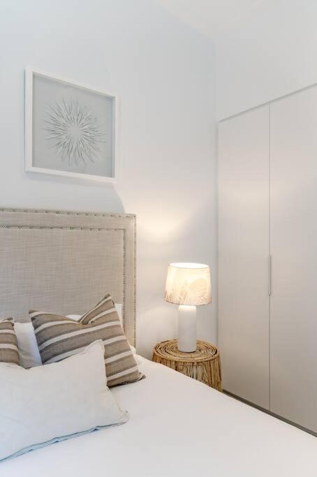 The Hamptons House - Luxury House Holiday home