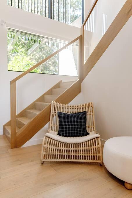 The Hamptons House - Luxury House Noosa Heads
