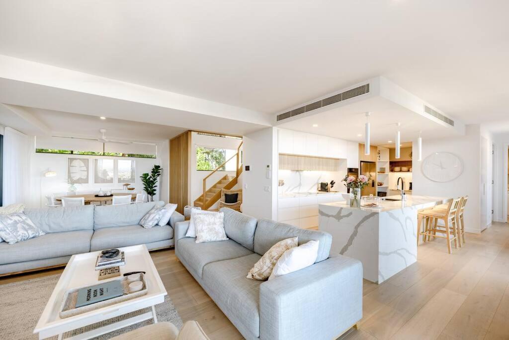 The Hamptons House - Luxury House *